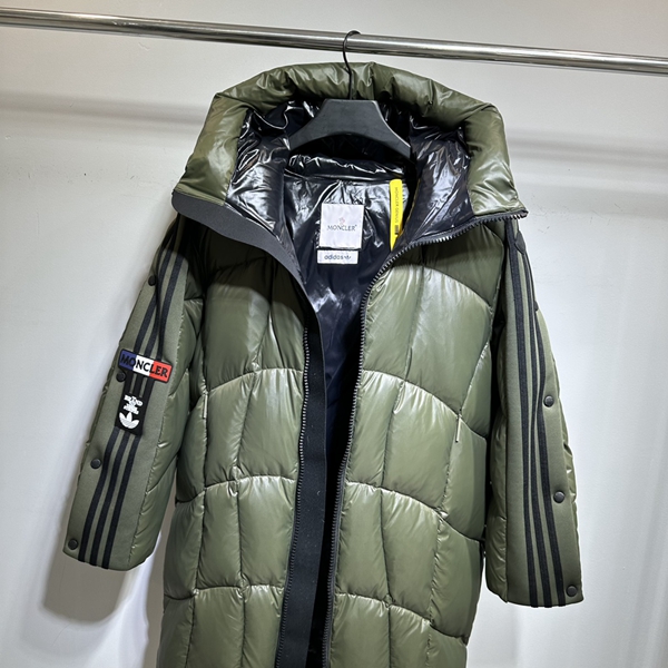 ハイクオリティダウンジャケット角部分ディテール